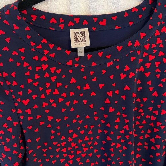 Blue pullover with red heart print. - Picture 3 of 5